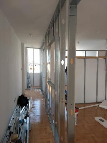 DIVISIONES Y PAREDES CON DRYWALL DRY